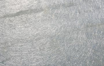 Hulham laminate fibreglass or shingles?